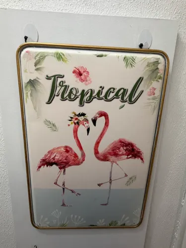 QUADRO EM METAL FLAMINGO
