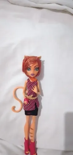 Boneca Monster High Toralei - Ghouls Alive    Boneca original