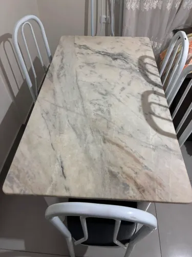 Tampo de mesa ( mármore)