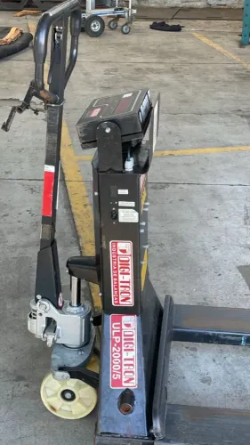 Paleteira com balança