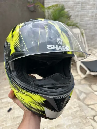 Shark Moonlight s700