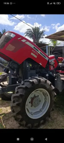 Trator 4275 Massey Ferguson ano 2016