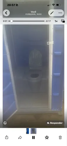Vendo banheiro químico