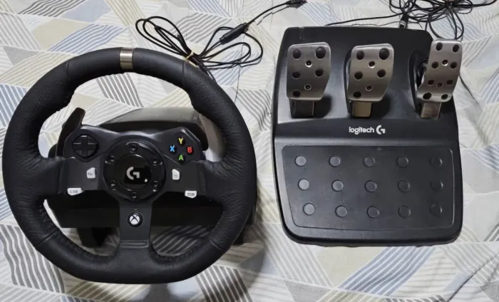 Volante G920 Pc/XBox + câmbio
