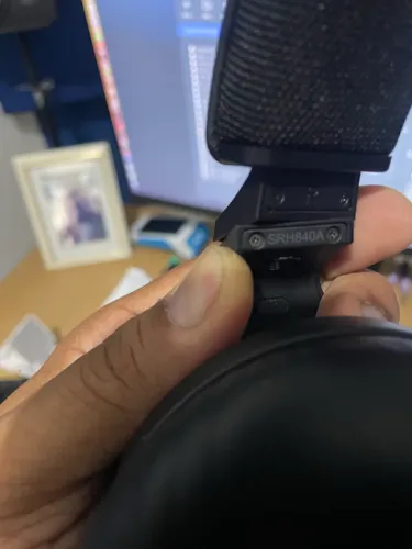 Fone shure srh840a