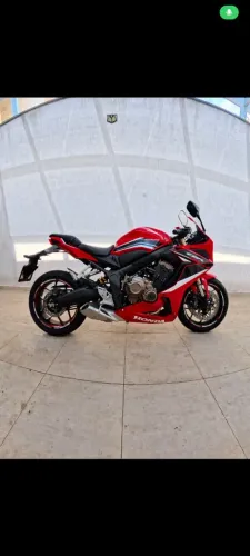 CBR 650r 2023 linda