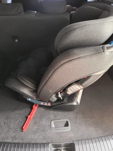 Cadeirinha de auto infantil