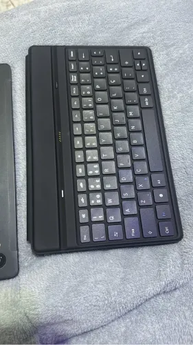 Tablet TL10 Sony com caixa e teclado