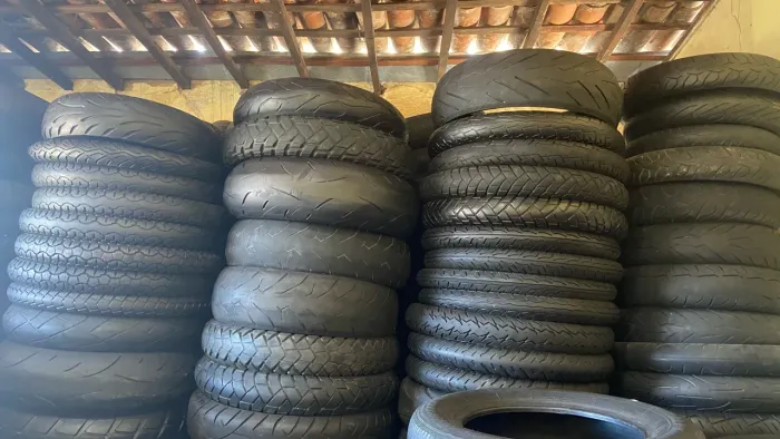 PNEUS MOTOS USADOS