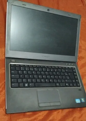 Notebook Dell Vostro i3