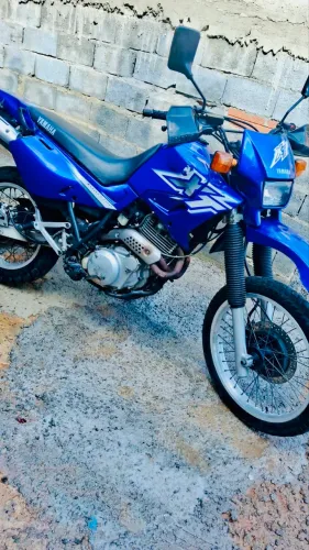 VENDE-SE YAMAHA XT 600 2004 BARATO!