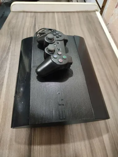 Ps3 super slim com defeito
