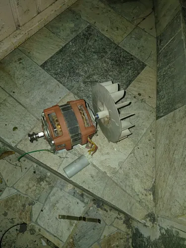 Motor de máquina de retrifugar brastemp