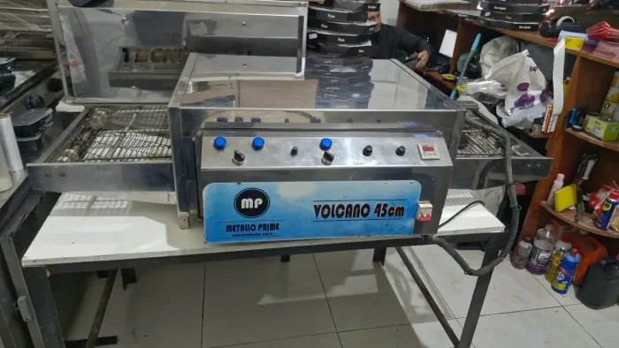 Forno de Esteira Volcano