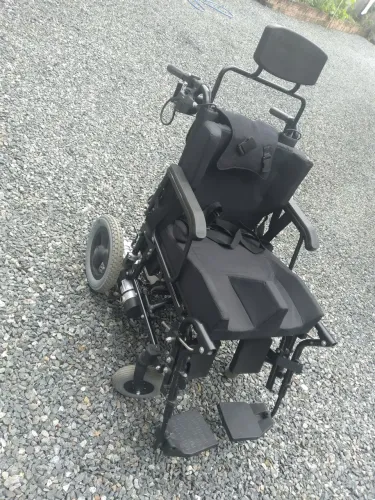 Cadeira de roda motorizada personalizado 