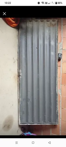 Vendo porta reforçada 