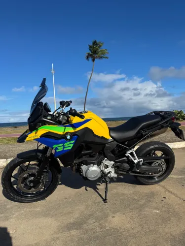 GS750