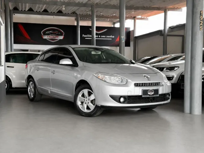 Renault Fluence Sed. Dynamique 2.0 16V Flex Aut. 2014