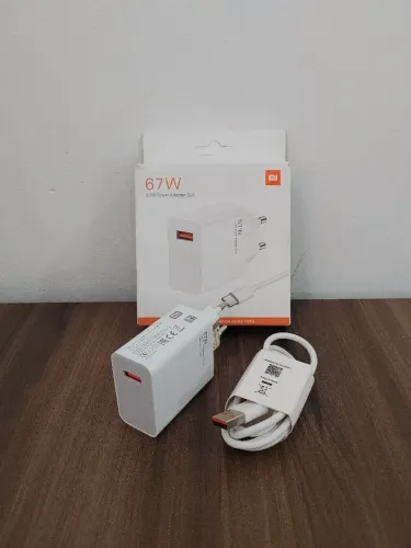 Carregador Turbo Xiaomi 67W - Novo