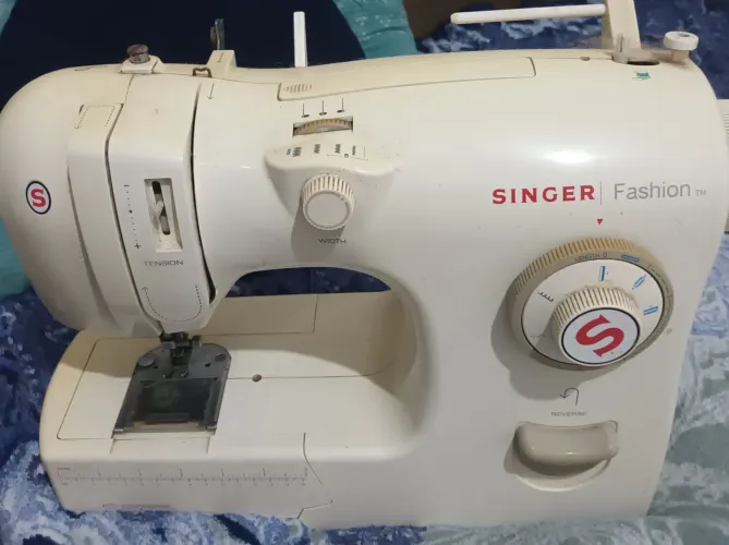 Máquina singer fashion 