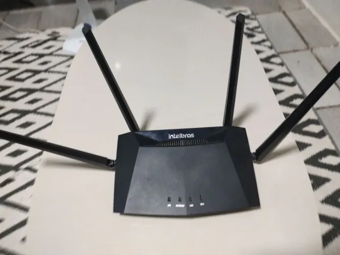 Roteador Intelbras 2G / 5G Action RG 1200