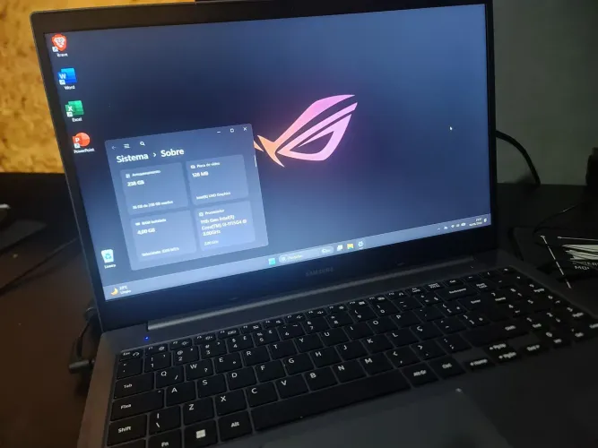 Notebook sansung i3 1115G4