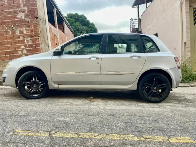 Fiat Stilo Dualogic 1.8 Flex 8V 5P 2008