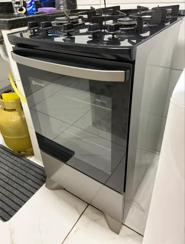 Fogão Electrolux 4 Bocas Mesa de Vidro (PerfectCook / VaporBake) - Perfeito Estado