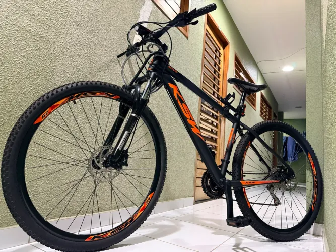 Bike KSW XLT (Semi-Nova)