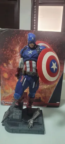 Capitão América 1/4 Premium Format Sideshow