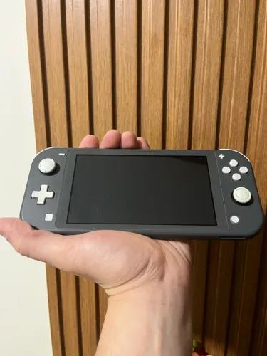 Nintendo Switch Lite - Desbloqueado !