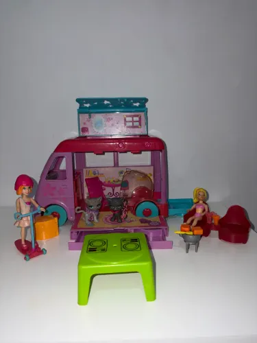 Trailer da Polly Pocket e 2 Pollys