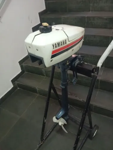 Motor de Popa Yamaha 2 Hp, Único Dono, Todo Original, Excelente Funcionamento.