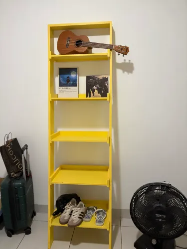 ESTANTE amarela TOK STOK