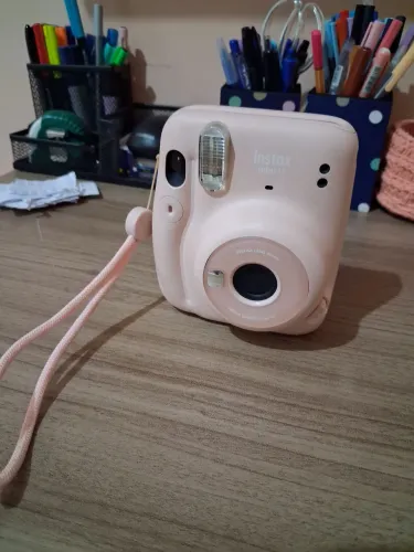 Camera instax