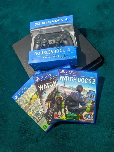 PS4 SLIM 500GB + 3 JOGOS