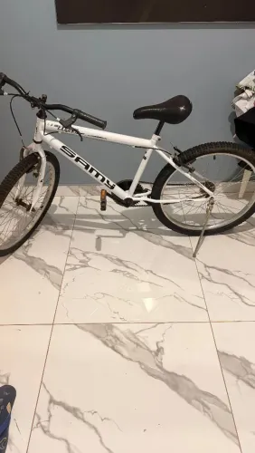 Bicicleta aro 24 Samy em otimo estado