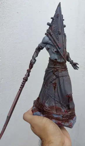Pyramid Head - Action Figure 3D em Resina - Pintura Artesanal