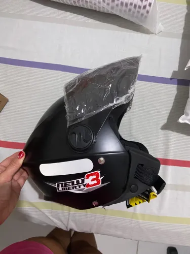 Capacete new liberty 3
