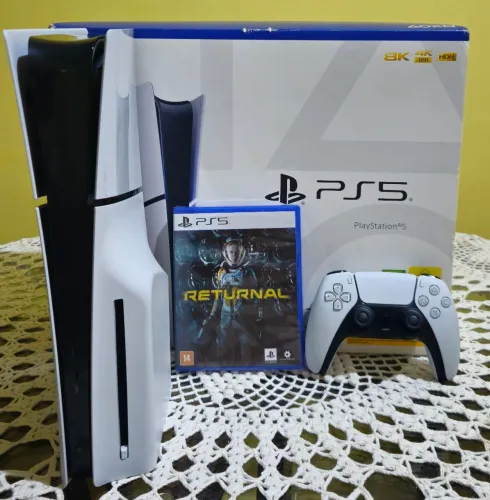 PS5 - Playstation 5 Slim midia fisica 1 TB, c/caixa e nota fiscal, 1 jogo. R$ 3.949,90