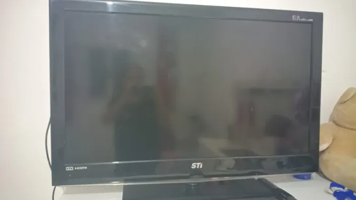 Vendo tv 40 polegada, não é smart