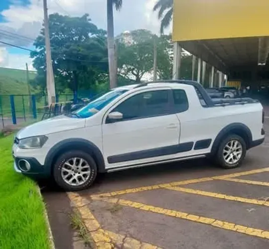 Volkswagen Saveiro Cross 1.6 MI Total Flex 8V CE 2014