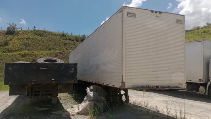 carreta randon ano 2000, 2 eixos, com pneus - GRANDE OPORTUNIDADE