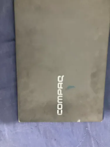 Compaq Presario 420 (tela com defeito)