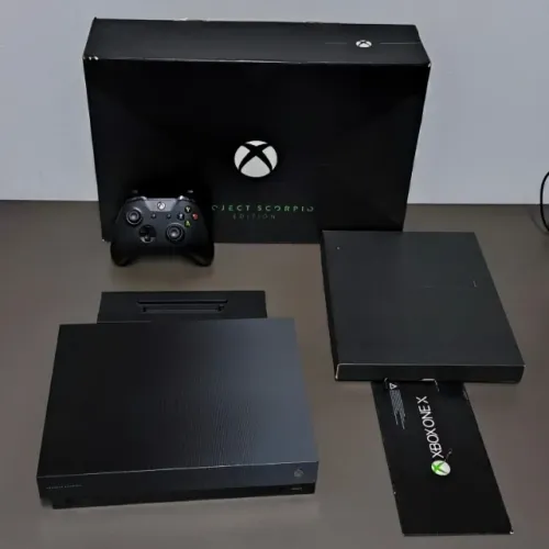 Xbox One X Project Scorpio 1TB + Caixa Original | Edição Especial