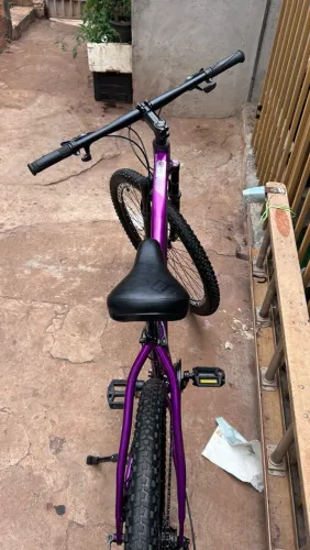 ?Vende-se bike semi nova ? Usado por apenas 3 meses