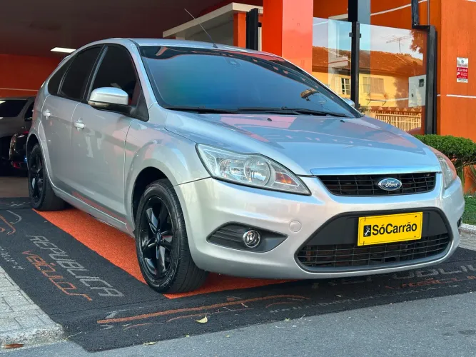 Ford Focus 2.0 16v/se/se Plus Flex 5P Aut. 2012