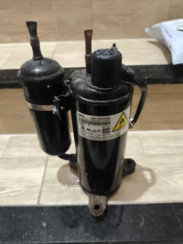 Motor Compressor Inverter R32/R410A retirado de Ar Condicionado Springer Midea