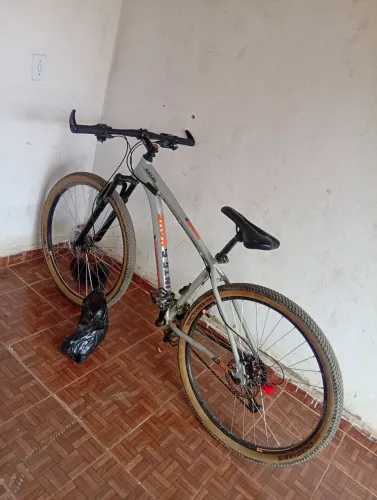 Bicicleta aro 29 caloi