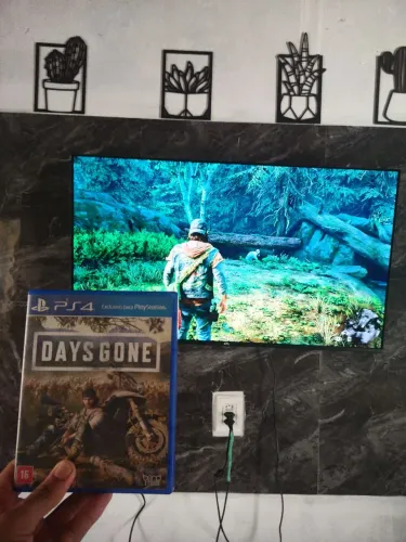 Vendo jogos de ps4 days gone